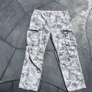 Men's W36 x L32 White Grey Camo Jeans Pants